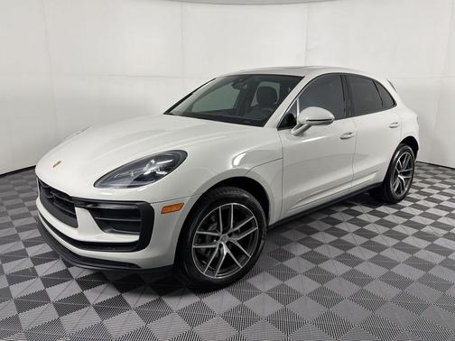 Chalk 2026 Porsche Macan Macan