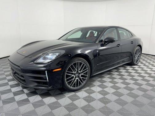 2026 Porsche Panamera RWD