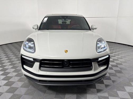 Chalk 2026 Porsche Macan Macan