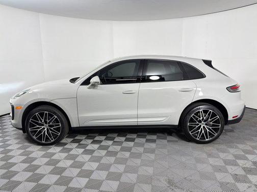 Chalk 2026 Porsche Macan Macan