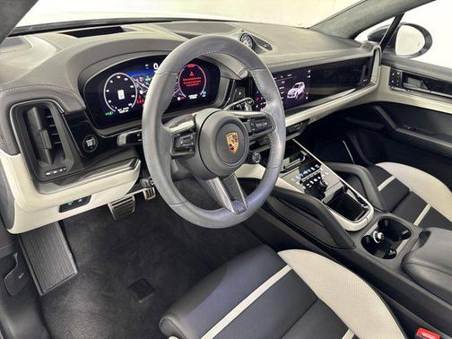 2025 Porsche Cayenne E-Hybrid S