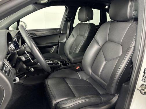 2024 Porsche Macan AWD