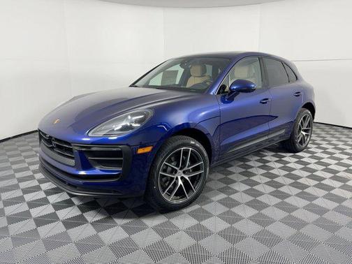 2026 Porsche Macan AWD