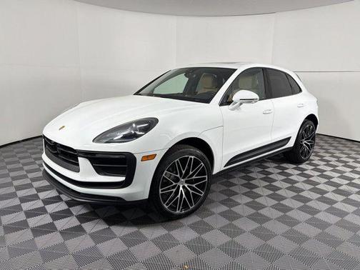 2026 Porsche Macan Macan