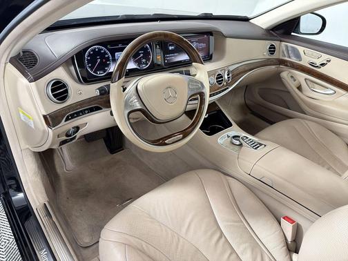 Black 2014 Mercedes-Benz S-Class S 550