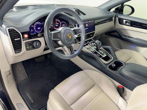 2021 Porsche Cayenne Cayenne