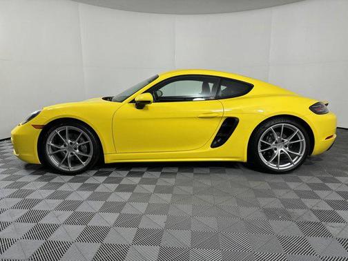 2024 Porsche 718 Cayman Style Edition