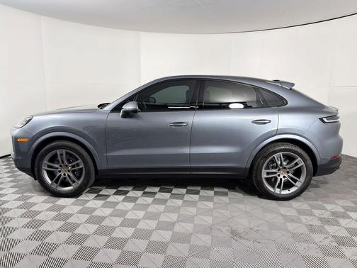 Vanadium Grey Metallic 2026 Porsche Cayenne Cayenne