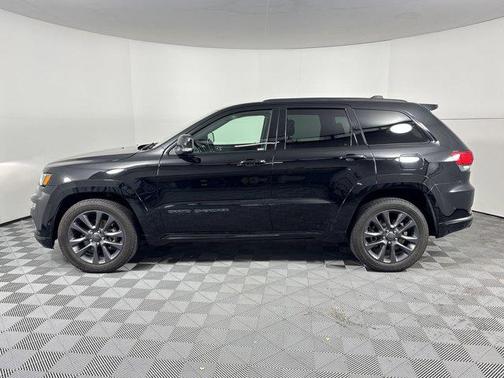 Diamond Black Crystal Pearlcoat 2018 Jeep Grand Cherokee High Altitude