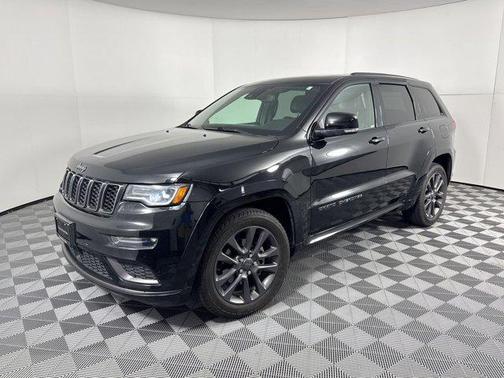 Diamond Black Crystal Pearlcoat 2018 Jeep Grand Cherokee High Altitude