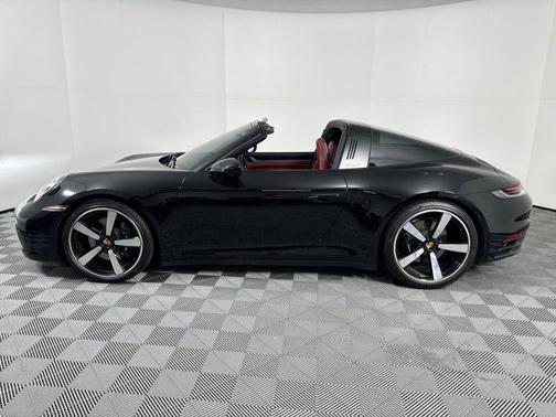 2021 Porsche 911 Targa 4S