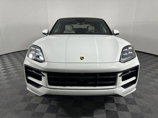 2025 Porsche Cayenne E-Hybrid