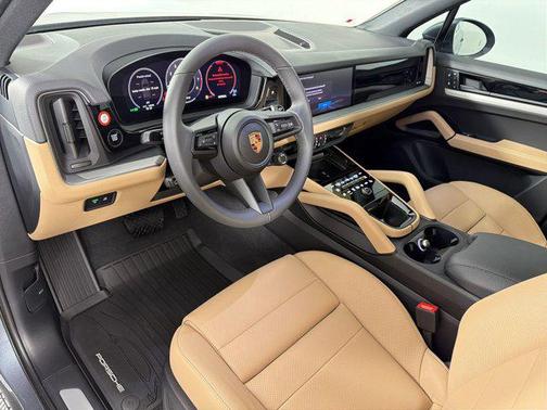 Vanadium Grey Metallic 2026 Porsche Cayenne Cayenne