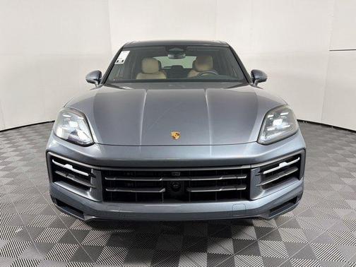 Vanadium Grey Metallic 2026 Porsche Cayenne Cayenne