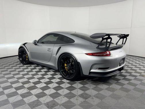 2016 Porsche 911 R