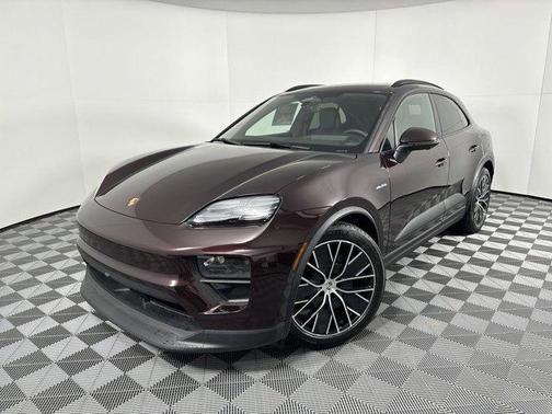 2024 Porsche Macan Base