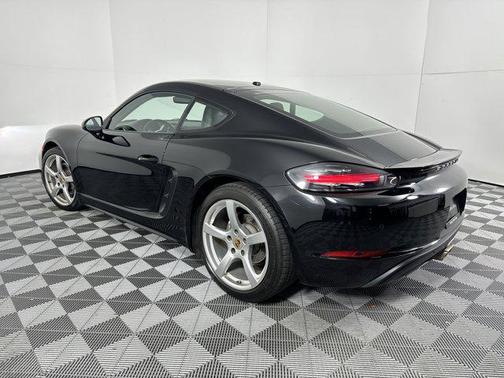 2018 Porsche 718 Cayman Base