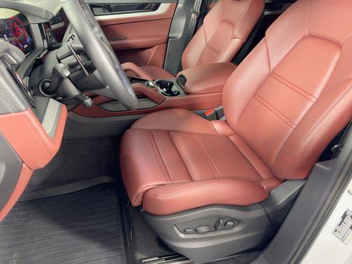 2026 Porsche Cayenne S