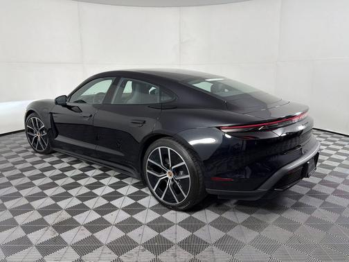 Jet Black Metallic 2026 Porsche Taycan 4 Black Edition