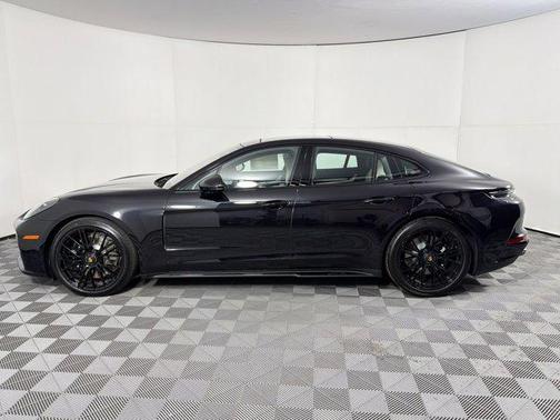 Jet Black Metallic 2026 Porsche Panamera GTS