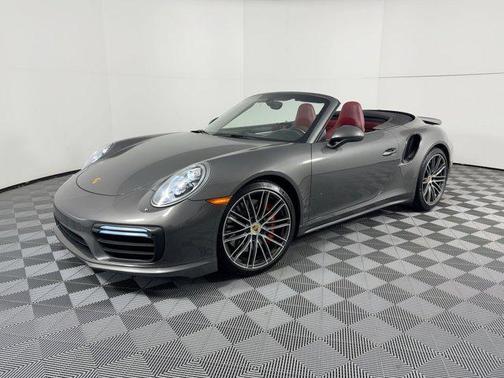 2017 Porsche 911 Turbo