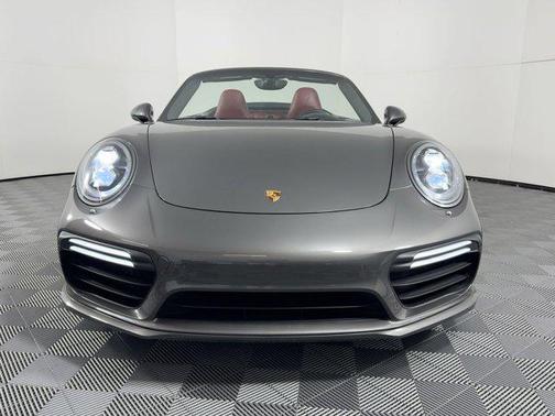 2017 Porsche 911 Turbo