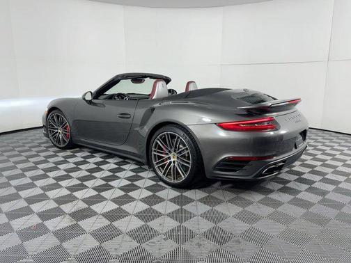 2017 Porsche 911 Turbo