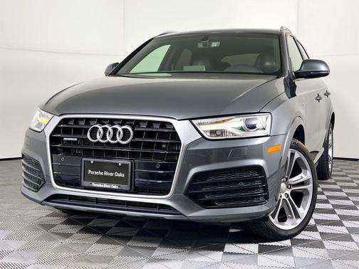 Daytona Gray Pearl Effect 2018 Audi Q3 2.0T Sport Premium
