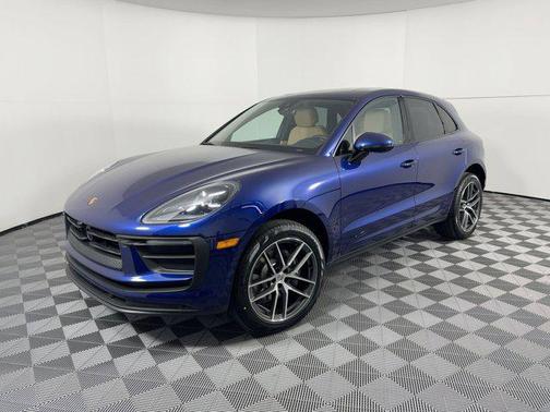 2026 Porsche Macan AWD