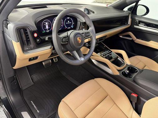 Chromite Black Metallic 2026 Porsche Cayenne Cayenne E-Hybrid