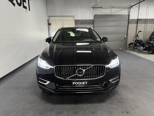 2021 Volvo XC60 Recharge Plug-In Hybrid T8 Inscription Expression