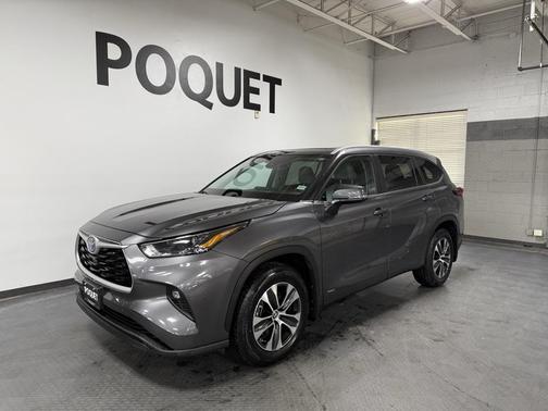 2023 Toyota Highlander Hybrid XLE