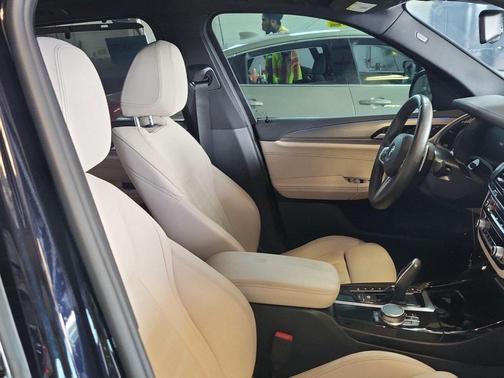 2021 BMW X3 xDrive30e