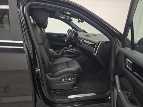 2019 Porsche Cayenne Cayenne