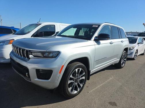2023 Jeep Grand Cherokee Overland