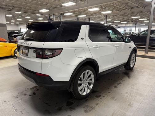2023 Land Rover Discovery Sport SE
