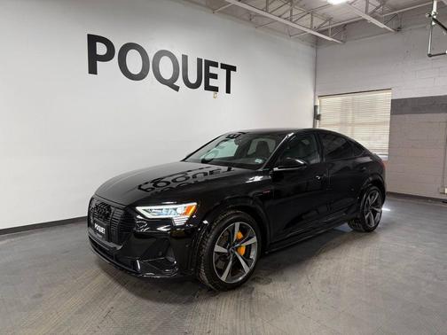 2022 Audi e-tron S Premium Plus