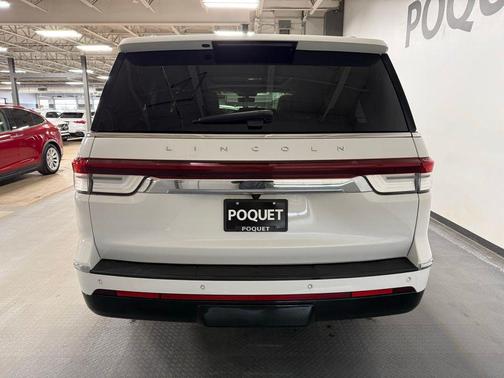 2023 Lincoln Navigator L Reserve