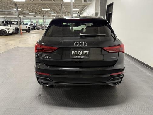 2022 Audi Q3 45 S line Premium Plus