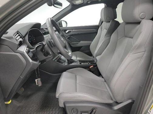 2024 Audi Q3 Premium