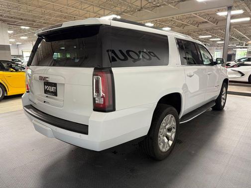 Summit White 2017 GMC Yukon XL SLT