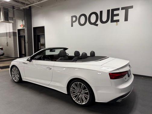 Ibis White/Black Roof 2022 Audi A5 45 Premium Plus