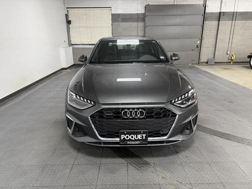 2023 Audi A4 45 S line Premium