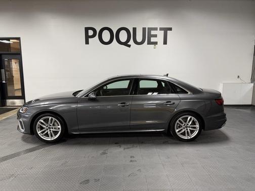 2023 Audi A4 45 S line Premium