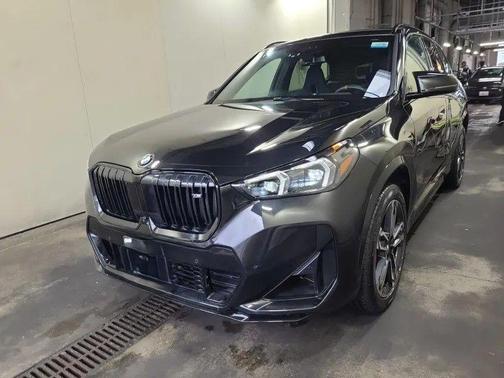 Black Sapphire Metallic 2024 BMW X1 M35i