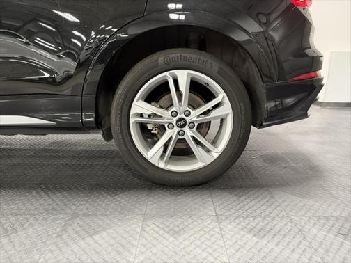 2022 Audi Q3 45 S line Premium Plus