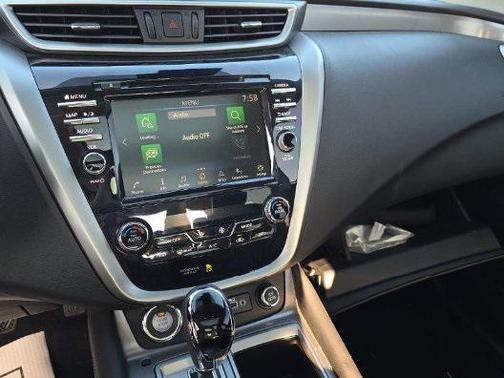 2022 Nissan Murano SL