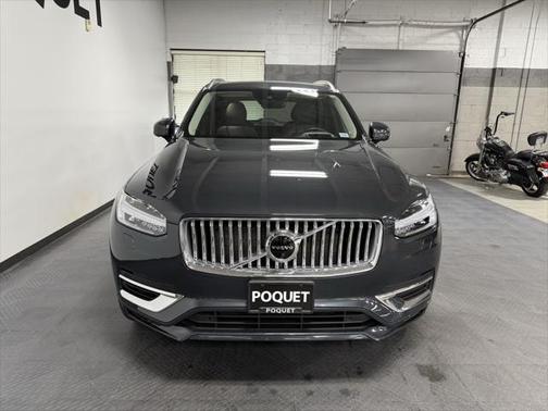 2022 Volvo XC90 Recharge Plug-In Hybrid T8 Inscription 6 Passenger