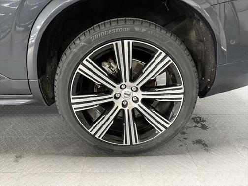 2022 Volvo XC90 Recharge Plug-In Hybrid T8 Inscription 6 Passenger