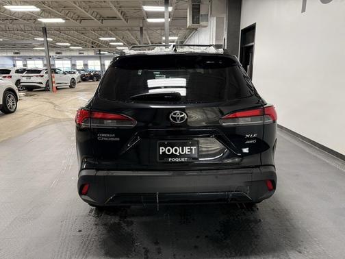 2023 Toyota Corolla Cross XLE